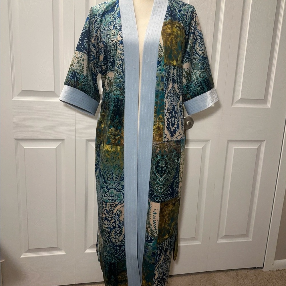 Multicolor Patterned Kimono Robe - image 2